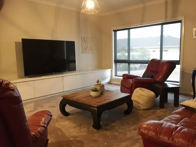 Seventh view of Homely house listing, 10 FLORENCE COURT, Donald VIC 3480