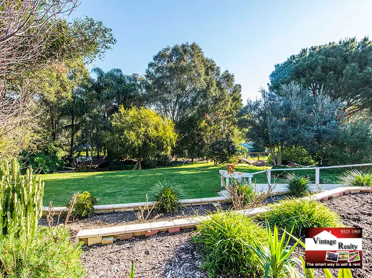 Fourth view of Homely house listing, 10 Waterside Pass, Byford WA 6122