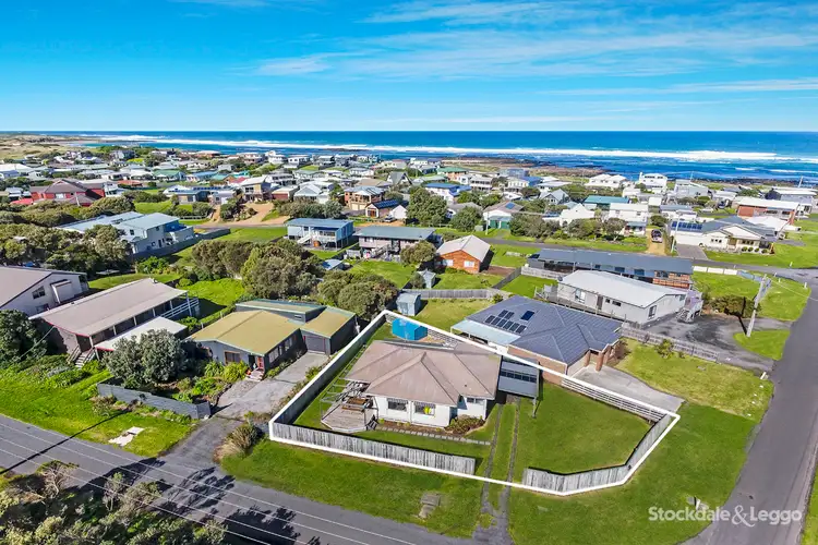 12 Jehu Street, Port Fairy VIC 3284
