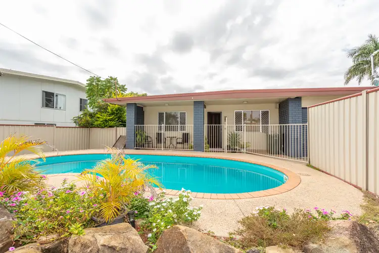 10 Leahy Street, Beaconsfield QLD 4740