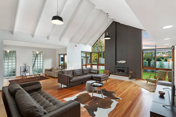 231 Sheedy Road, Gisborne VIC 3437