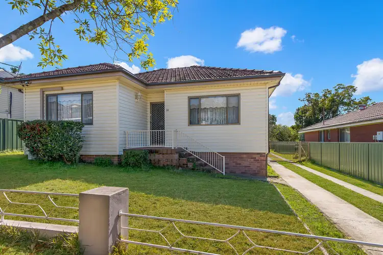 80 Glennie Street, Wyoming NSW 2250