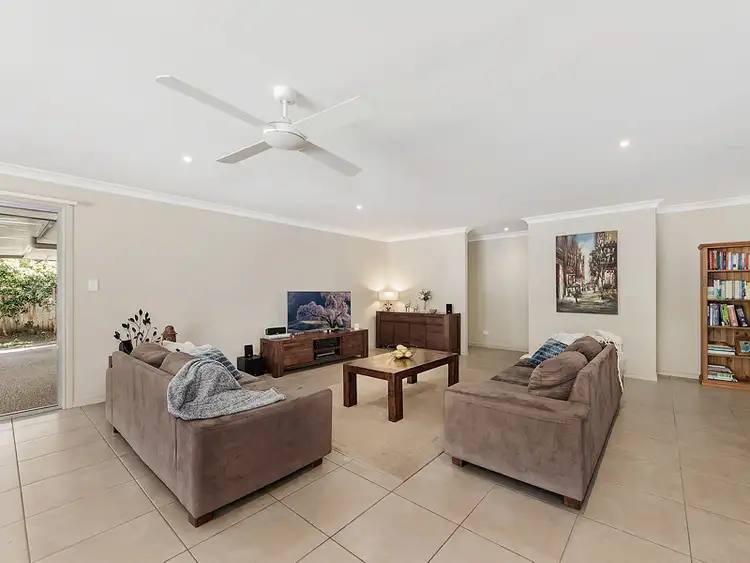 Fifth view of Homely house listing, 2 Antonson Crescent, Mudgeeraba QLD 4213