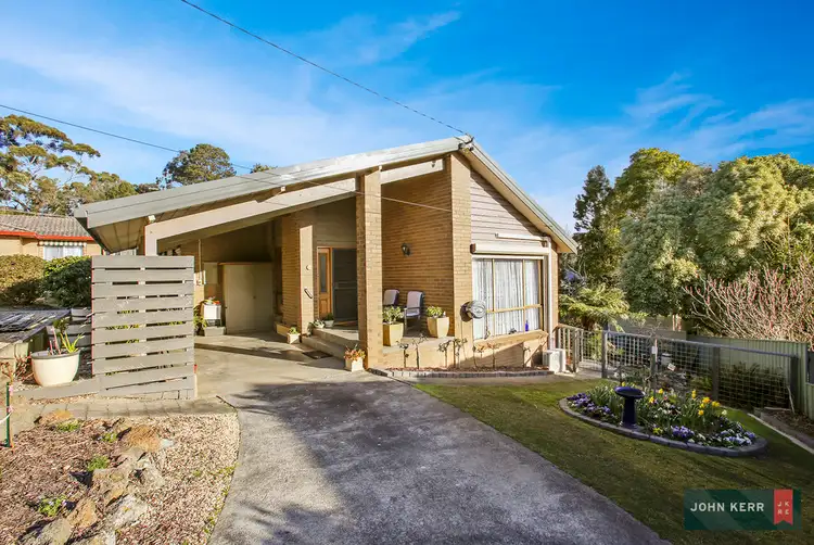 5 Smallburn Avenue, Newborough VIC 3825