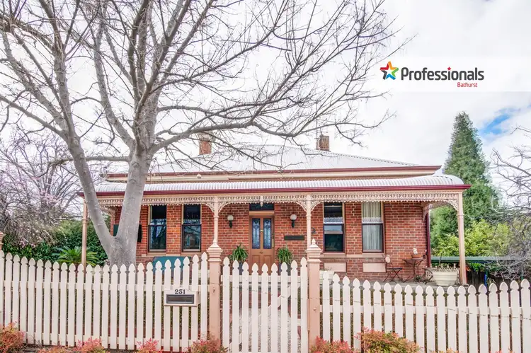 251 Piper Street, Bathurst NSW 2795