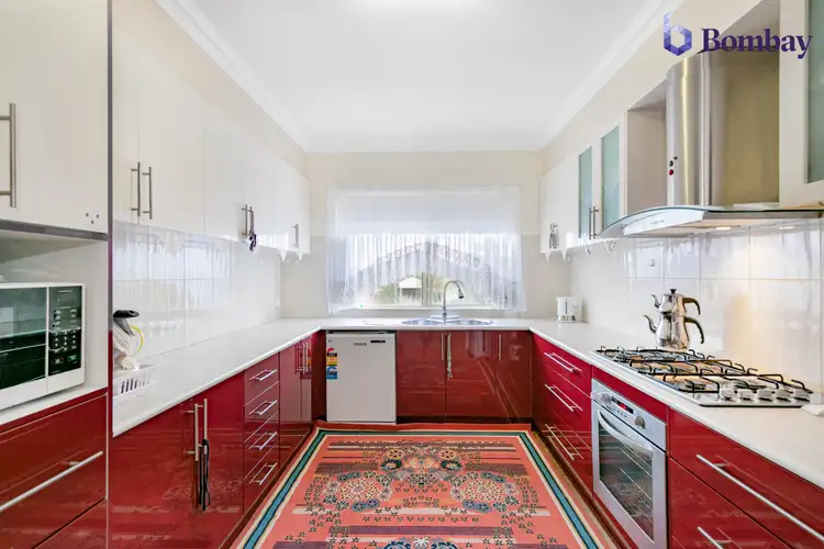 Fifth view of Homely house listing, 25 Pymble Gardens, Craigieburn VIC 3064