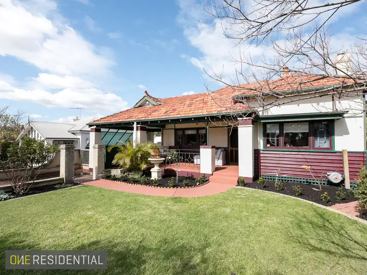 24 Elvira Street, Palmyra WA 6157