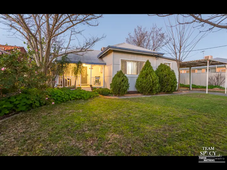 12 Streatham Street, Beckenham WA 6107