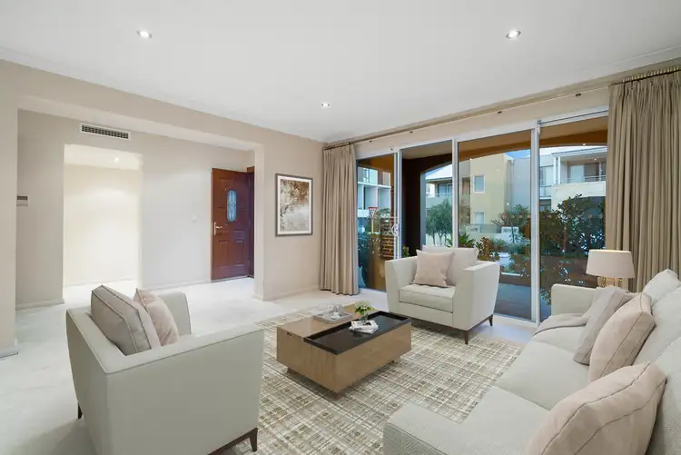 Sixth view of Homely house listing, 4 Bernier Rise, North Coogee WA 6163