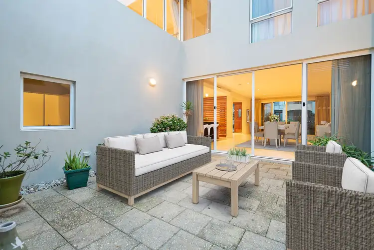 Seventh view of Homely house listing, 4 Bernier Rise, North Coogee WA 6163