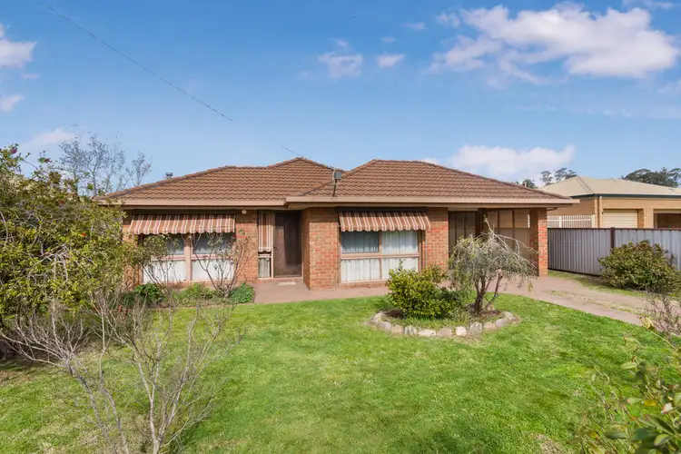 29 Diggora Road, Rochester VIC 3561