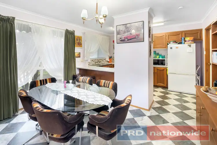Second view of Homely house listing, 5 Rolf Court, Wendouree VIC 3355