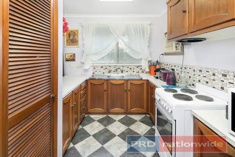 Third view of Homely house listing, 5 Rolf Court, Wendouree VIC 3355