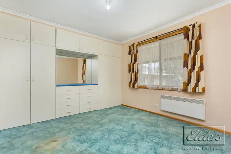 Fifth view of Homely house listing, 16 Beverley Street, Kangaroo Flat VIC 3555