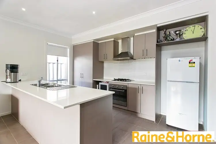 Fifth view of Homely house listing, 20 EDENVALE STREET, Manor Lakes VIC 3024