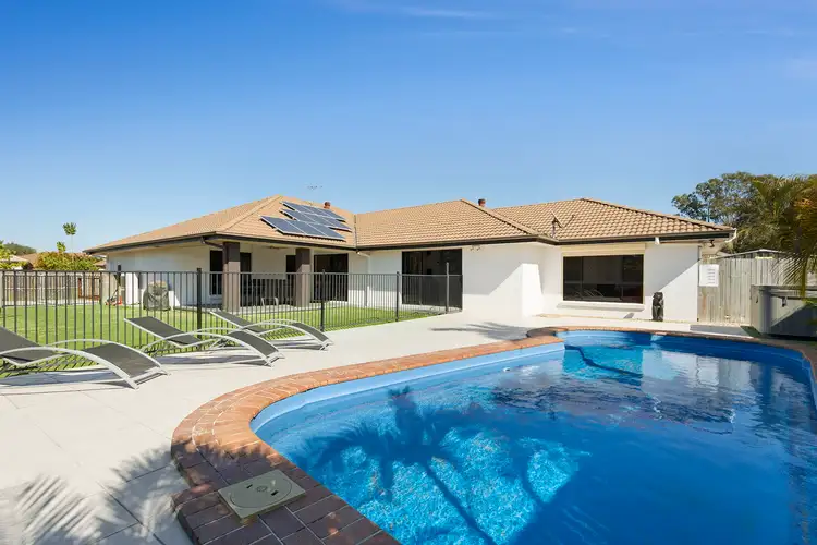 20 Lookout Place, Narangba QLD 4504