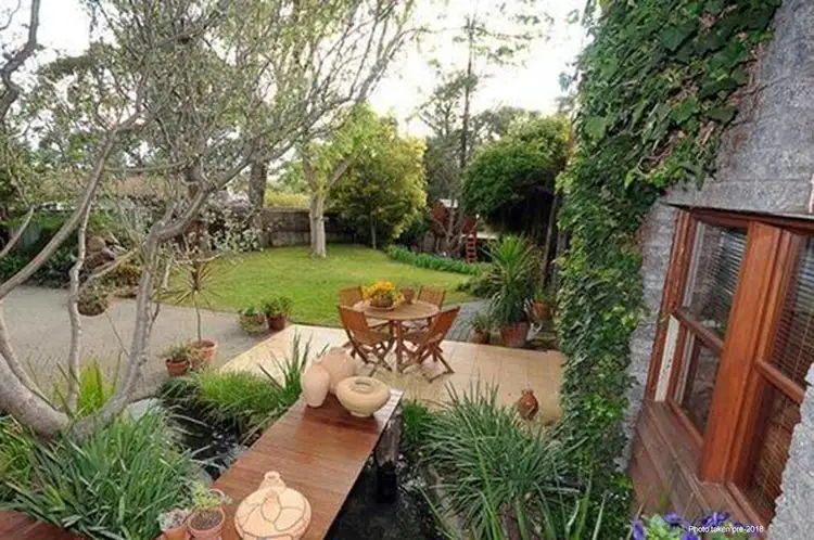 25 Fowles Street, Weston ACT 2611