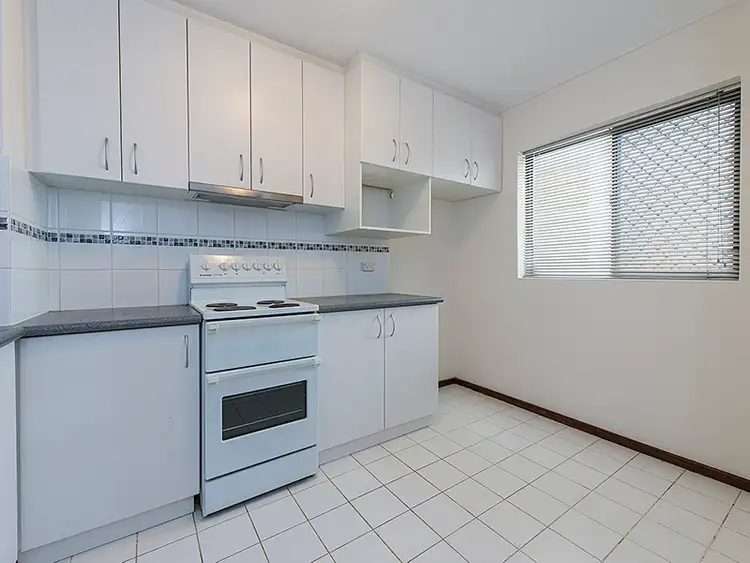 Fifth view of Homely apartment listing, 33/39 Hurlingham Road, South Perth WA 6151