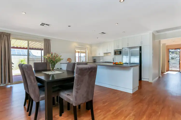 Sixth view of Homely house listing, 2 Parkview Drive, Murray Bridge SA 5253