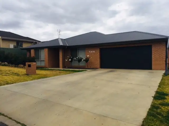 Main view of Homely house listing, 10 Vaucluse Place, Parkes NSW 2870
