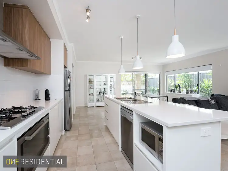 32B Coleman Crescent, Melville WA 6156