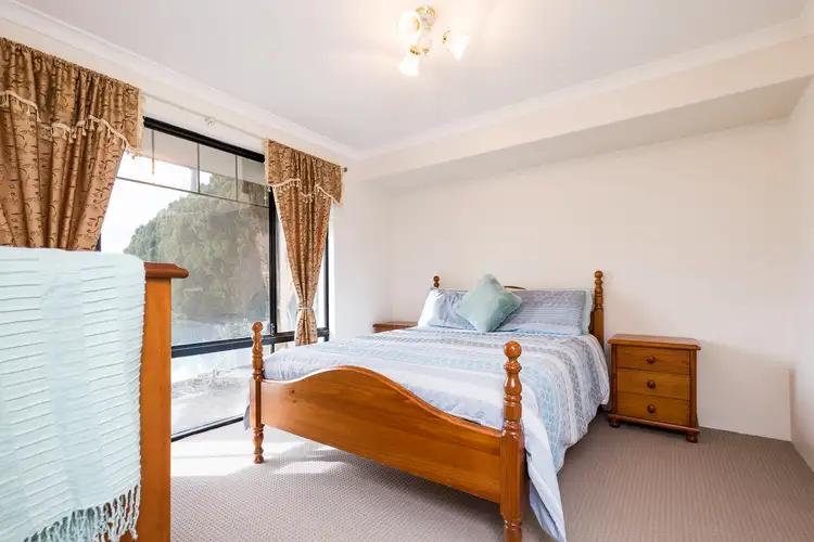 Fifth view of Homely house listing, 8 Allison Close, Willetton WA 6155