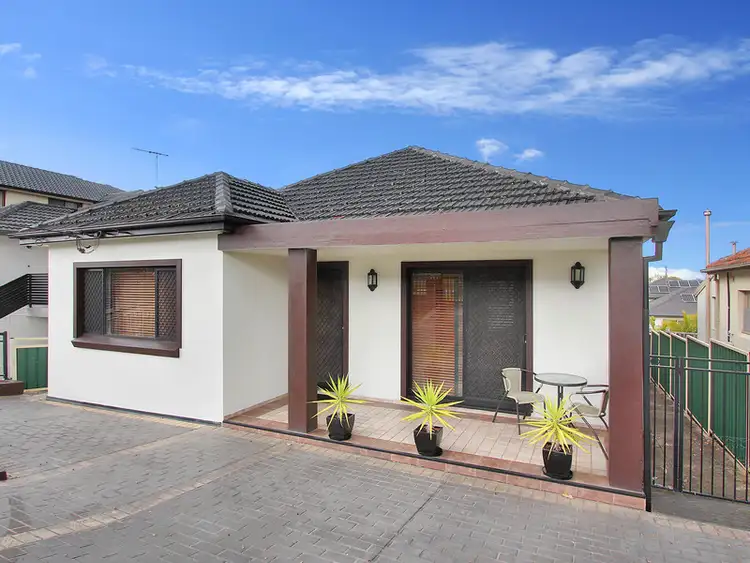 80 Carrisbrook Avenue, Punchbowl NSW 2196