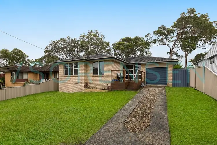 15 Parkside Drive, Charmhaven NSW 2263