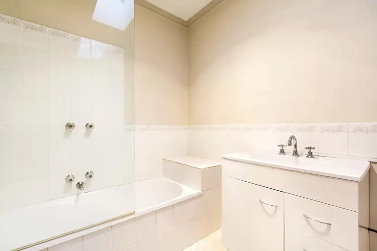 Fifth view of Homely unit listing, 28 Austral Crescent, Baxter VIC 3911