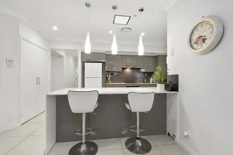 Sixth view of Homely house listing, 10 Lambert Dr, Goulburn NSW 2580