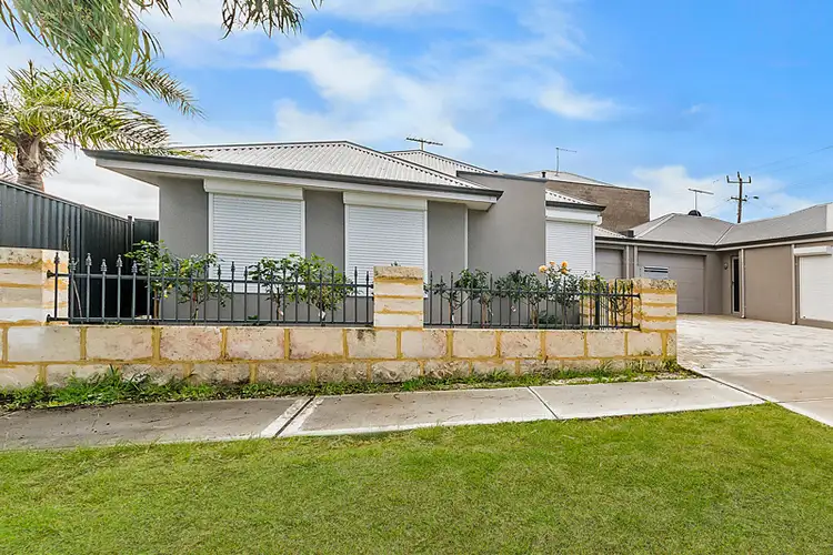244B Drake Street, Morley WA 6062