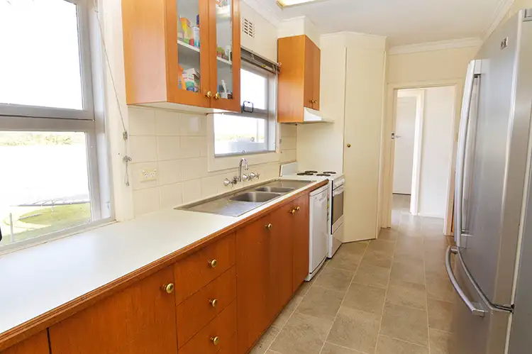 Fifth view of Homely house listing, 42 Dumosa Street, Red Cliffs VIC 3496