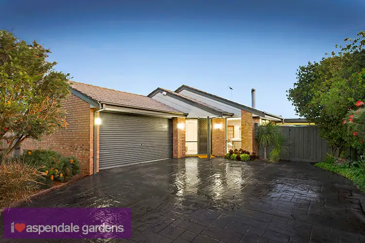 54 Branagan Drive, Aspendale Gardens VIC 3195