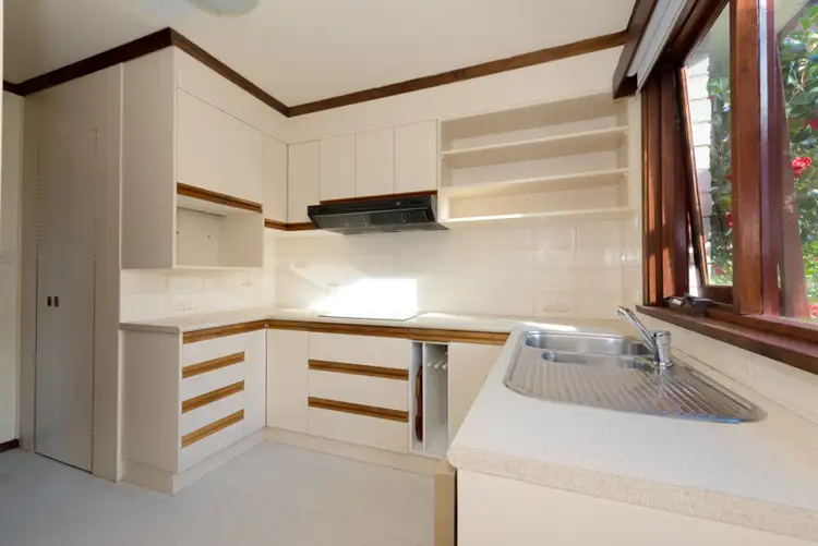 Sixth view of Homely townhouse listing, 4/7a Chessington Court, Sandy Bay TAS 7005