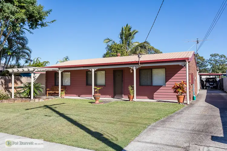 Second view of Homely house listing, 4 Lachlan Street, Birkdale QLD 4159