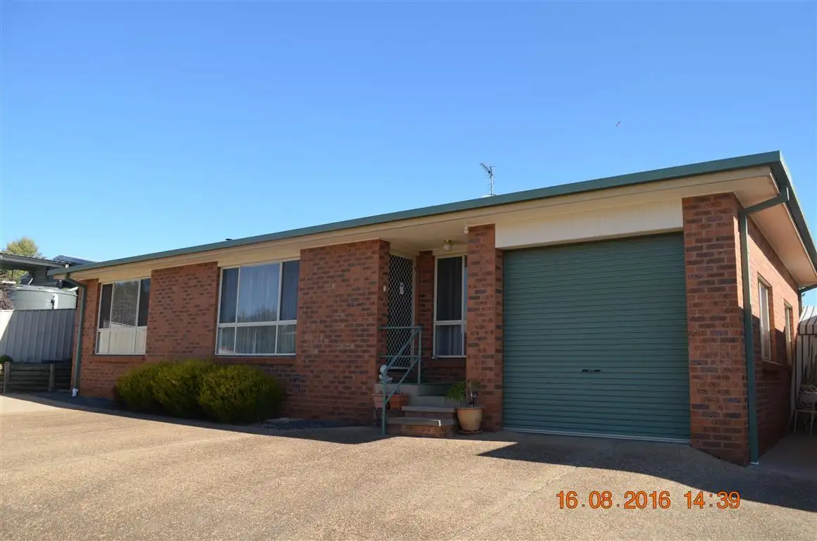 Main view of Homely house listing, 2/30A Howick Street, Tumut NSW 2720