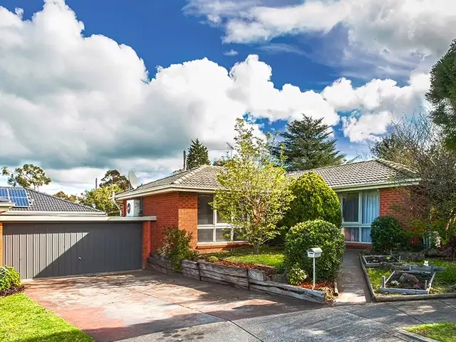 2A Kayden Street, Cheltenham VIC 3192