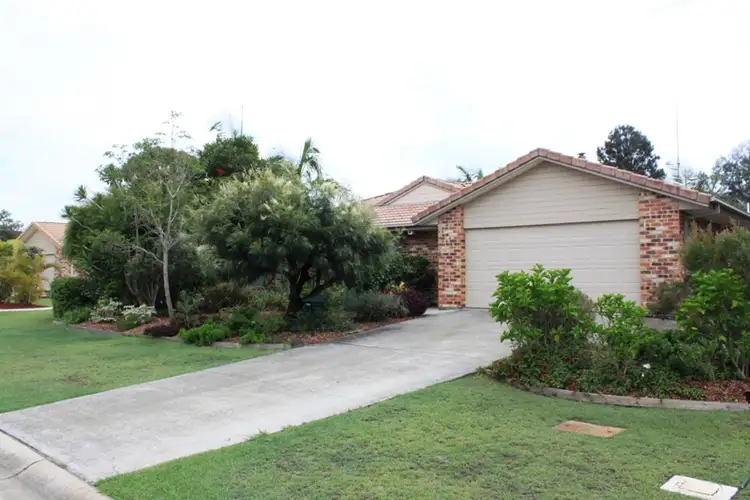 35 Buckingham Drive, Pottsville NSW 2489