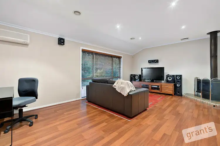 Sixth view of Homely house listing, 8 Renda Court, Narre Warren North VIC 3804