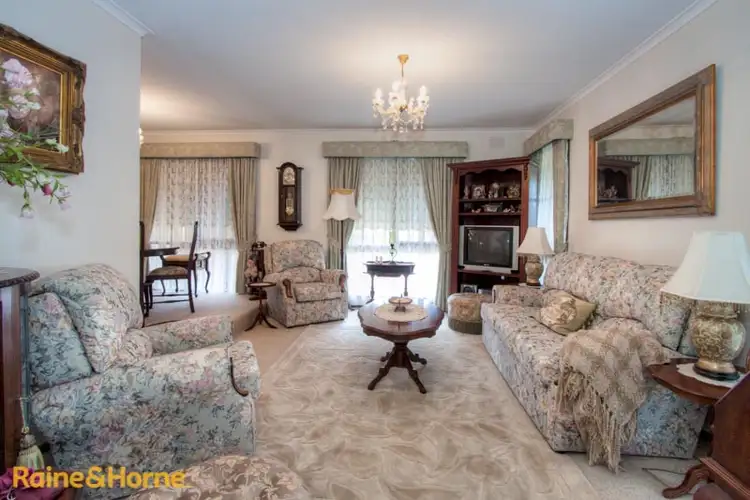 Fourth view of Homely house listing, 2 Counsel Crt, Sunbury VIC 3429