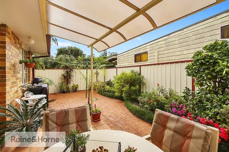 2/15 Flathead Road, Ettalong Beach NSW 2257