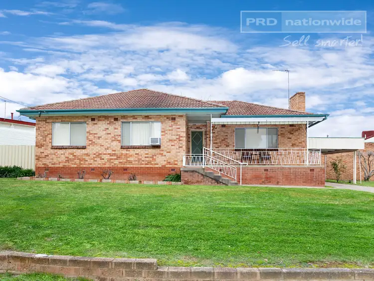 Fifth view of Homely house listing, 1 Manoora Avenue, Mount Austin NSW 2650