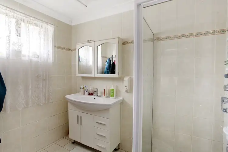 Sixth view of Homely villa listing, 1/90 Chester Road, Ingleburn NSW 2565