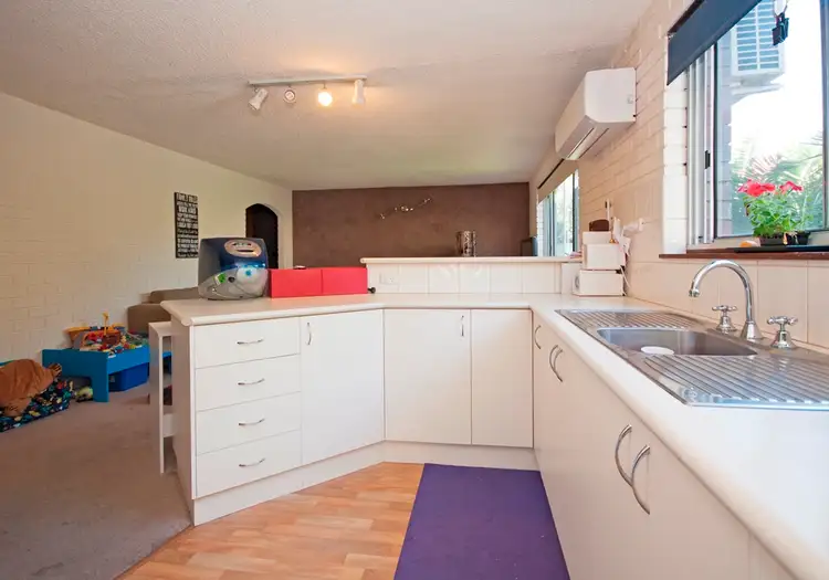 Fourth view of Homely unit listing, 2/531 George Street, Albury NSW 2640