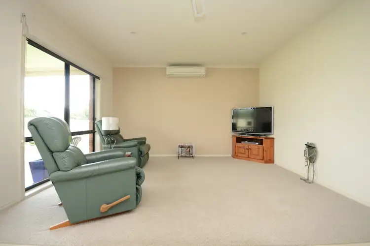 Sixth view of Homely house listing, 68 GATEHOUSE DRIVE, Eastwood VIC 3875