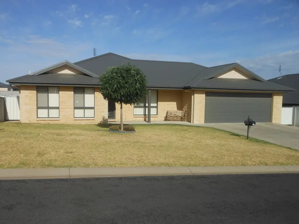 Main view of Homely house listing, 9 Gold Court, Young NSW 2594
