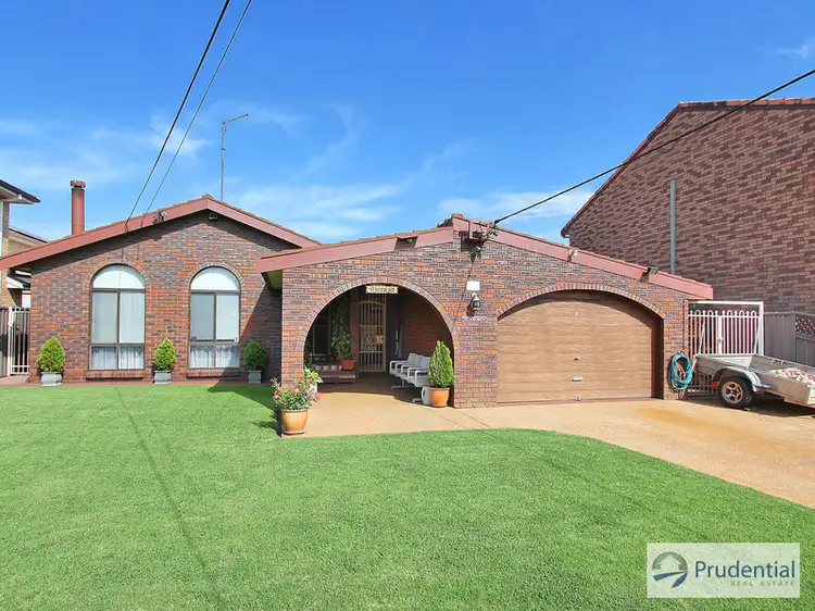 58 Weir Crescent, Lurnea NSW 2170