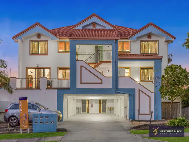 3/71 Miles Street, Hawthorne QLD 4171