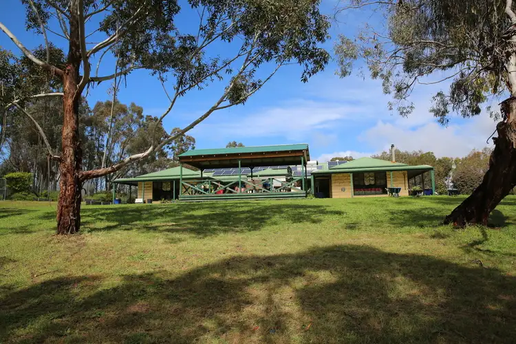 3303 Sunraysia Highway, Lexton VIC 3352