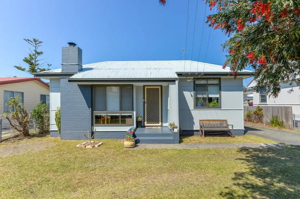 Main view of Homely house listing, 25 Graham Street, Unanderra NSW 2526